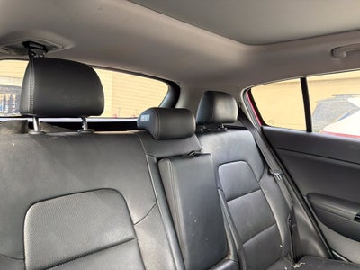 2019 Kia Sportage SX Leather, Pano Roof, Navi