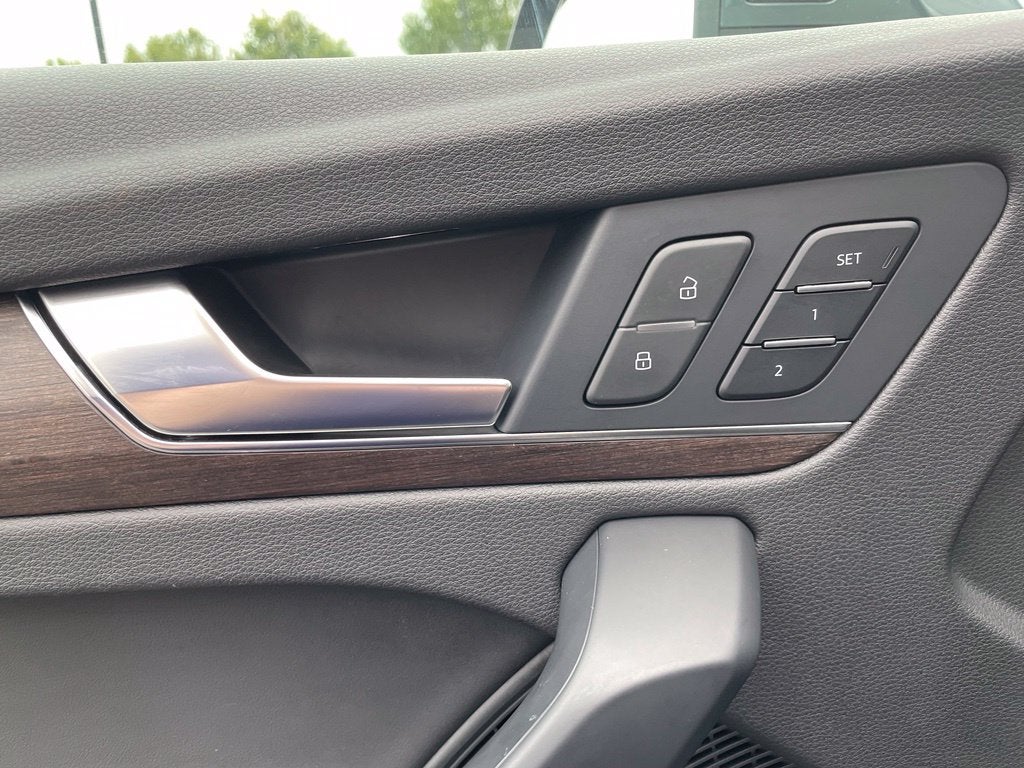 2024 Audi Q5 40 Premium Plus quattro