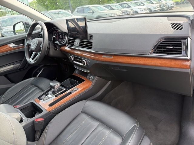 2022 Audi Q5 45 S line Premium quattro