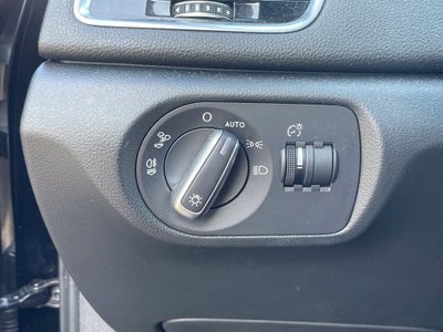 2017 Audi Q3 2.0T Premium quattro