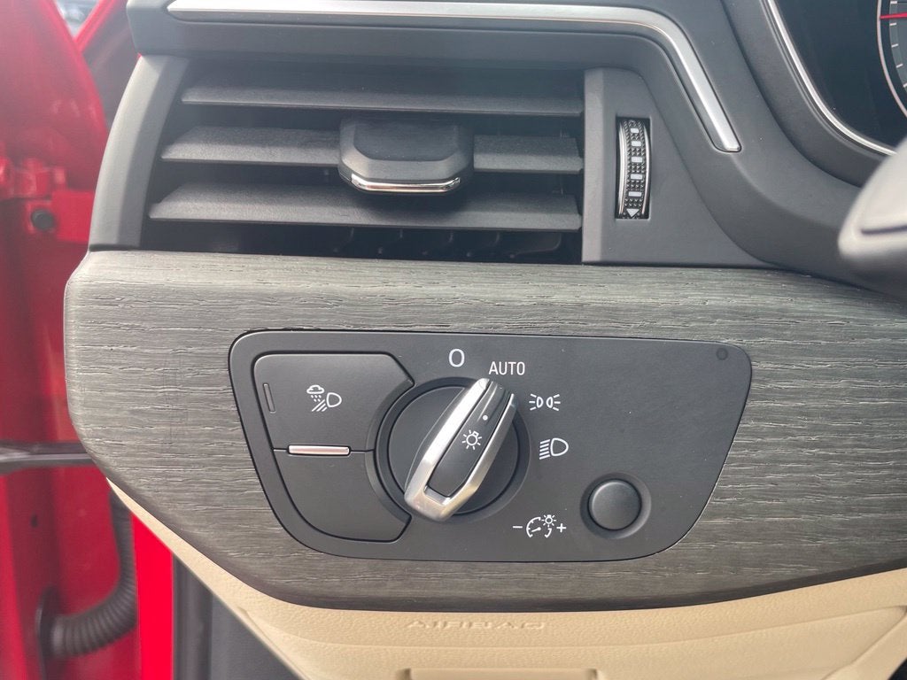 2023 Audi A4 45 S line Premium Plus quattro