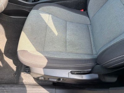 2024 Volvo XC40 B5 Core