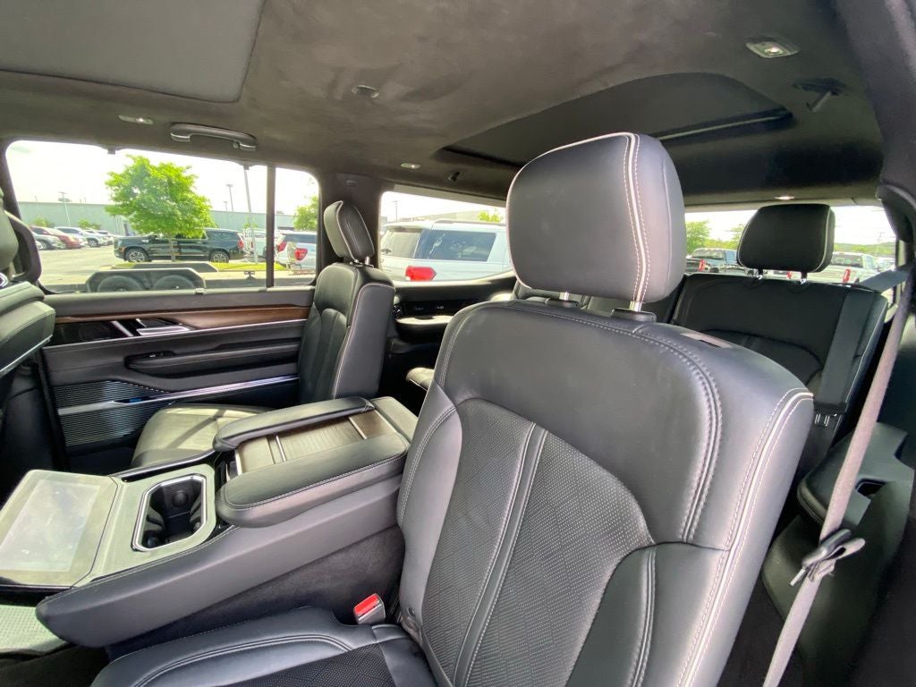 2023 Jeep Grand Wagoneer Series II