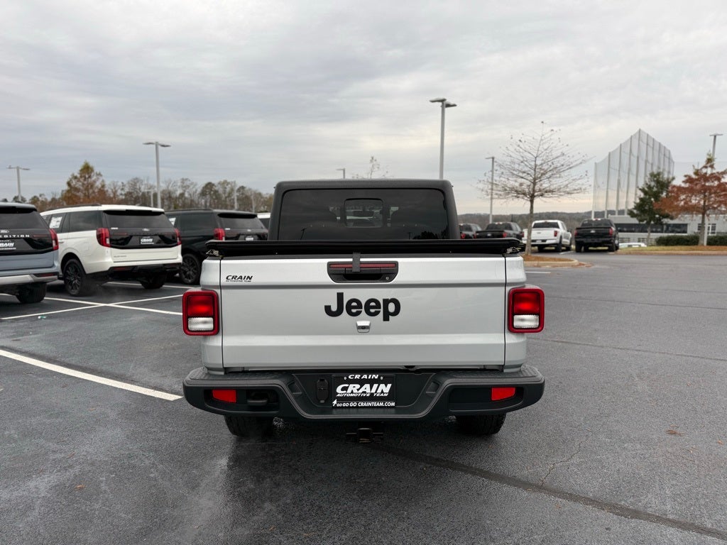 2023 Jeep Gladiator Willys
