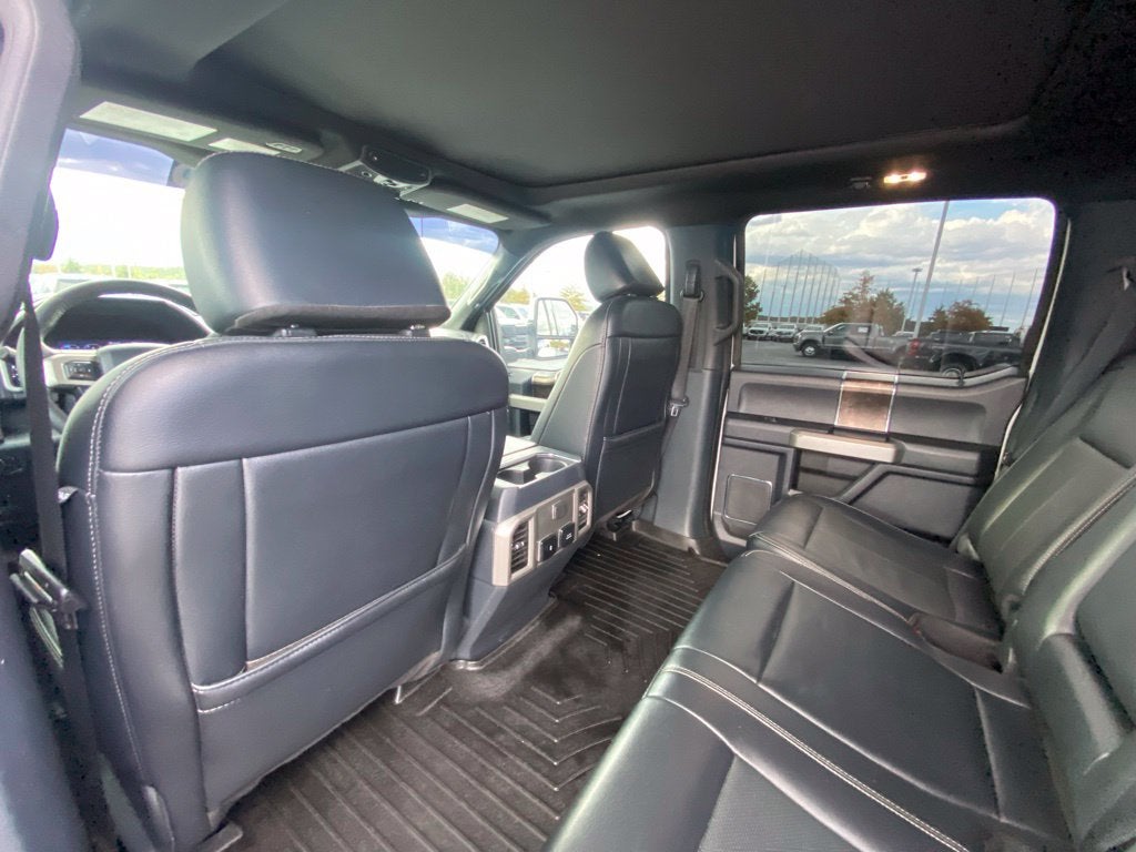 2022 Ford F-350SD Lariat