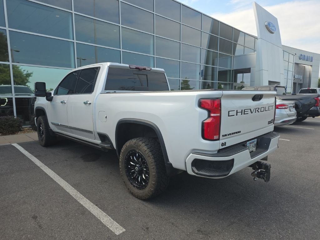2024 Chevrolet Silverado 2500HD High Country