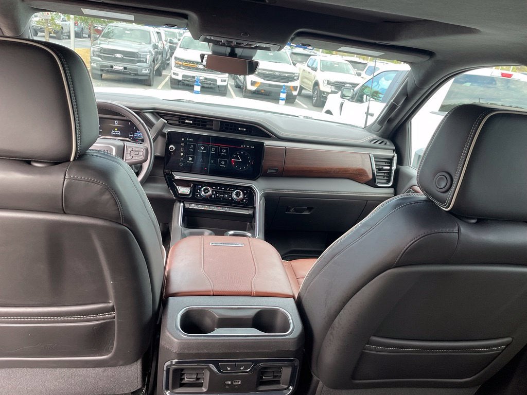 2024 GMC Sierra 3500HD Denali Ultimate