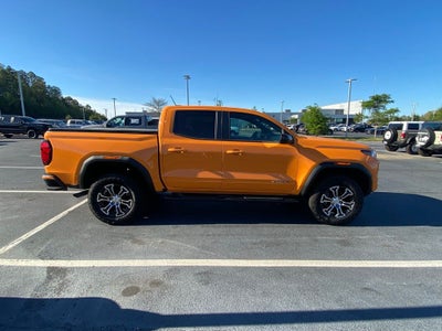 2025 GMC Canyon AT4