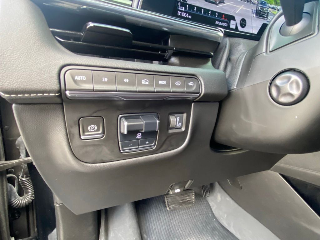 2023 Cadillac Escalade Sport