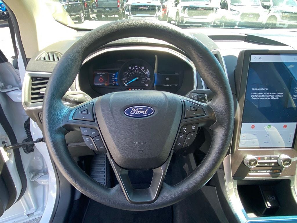 2021 Ford Edge SE