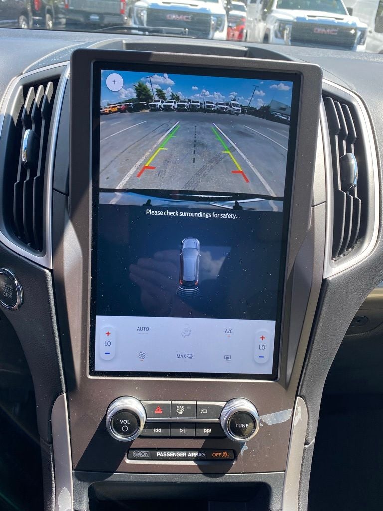 2021 Ford Edge SE