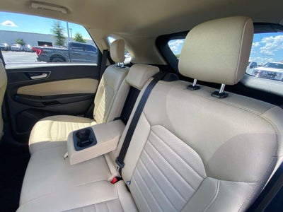 2021 Ford Edge SE