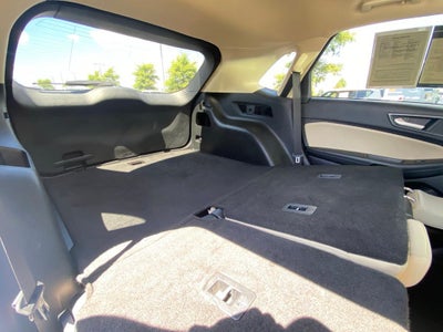 2021 Ford Edge SE