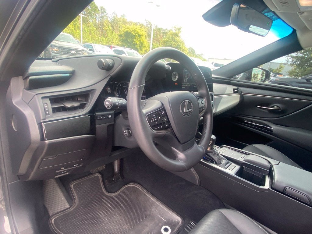 2022 Lexus ES 350