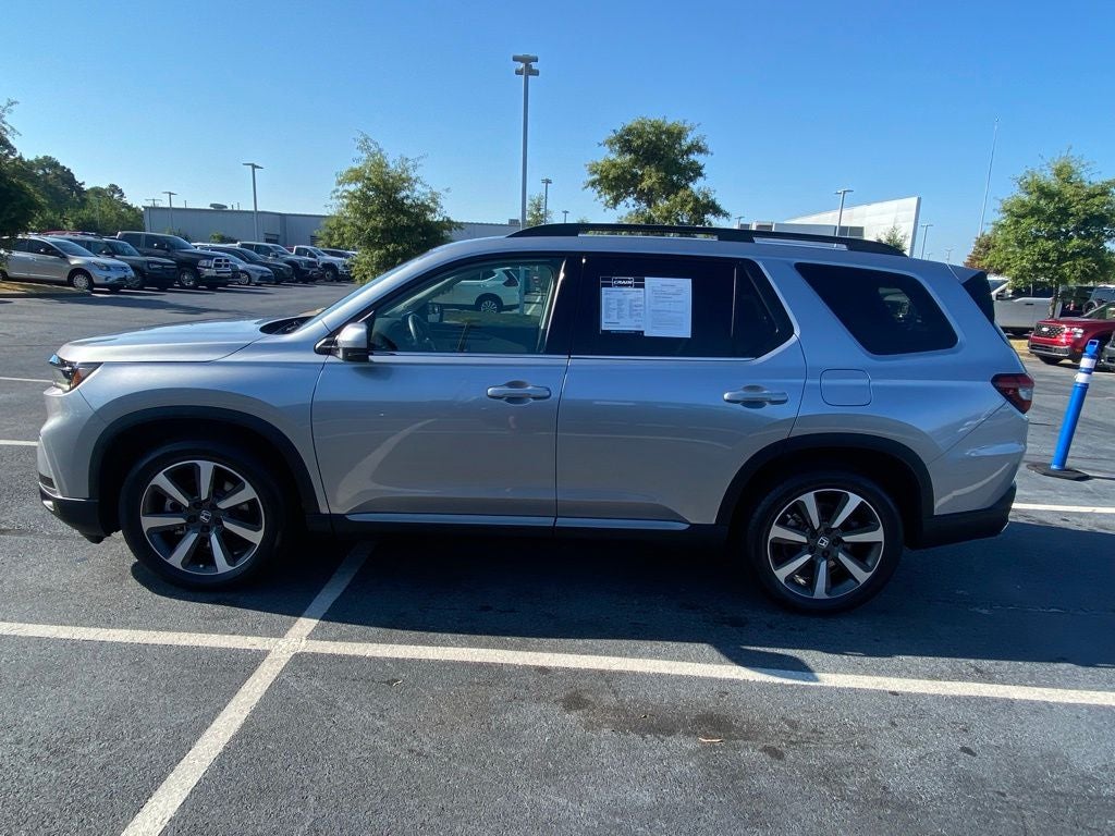 2023 Honda Pilot Touring 1-OWNER-CLEAN CARFAX