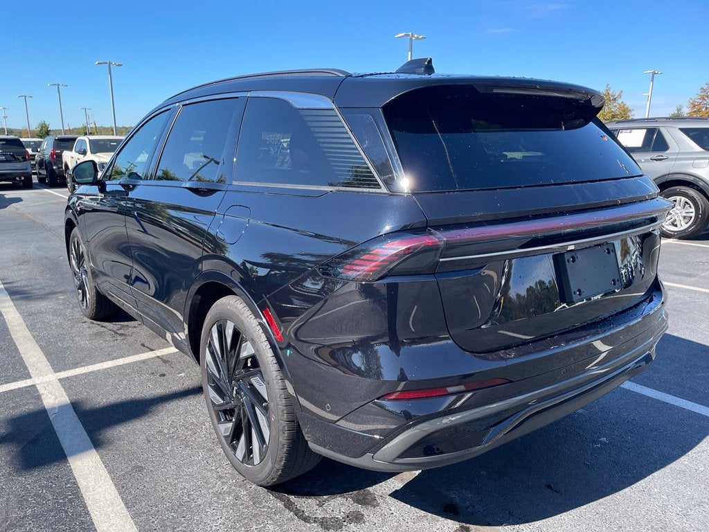 2024 Lincoln Nautilus Black Label