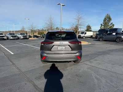 2022 Toyota Highlander XLE
