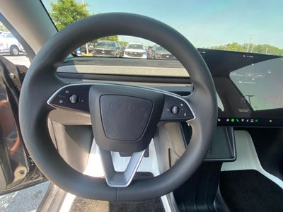 2026 Tesla Model Y Base