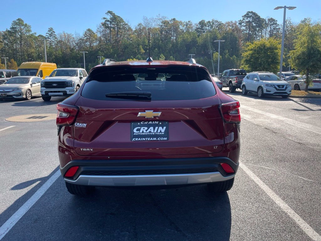 2024 Chevrolet Trax LT