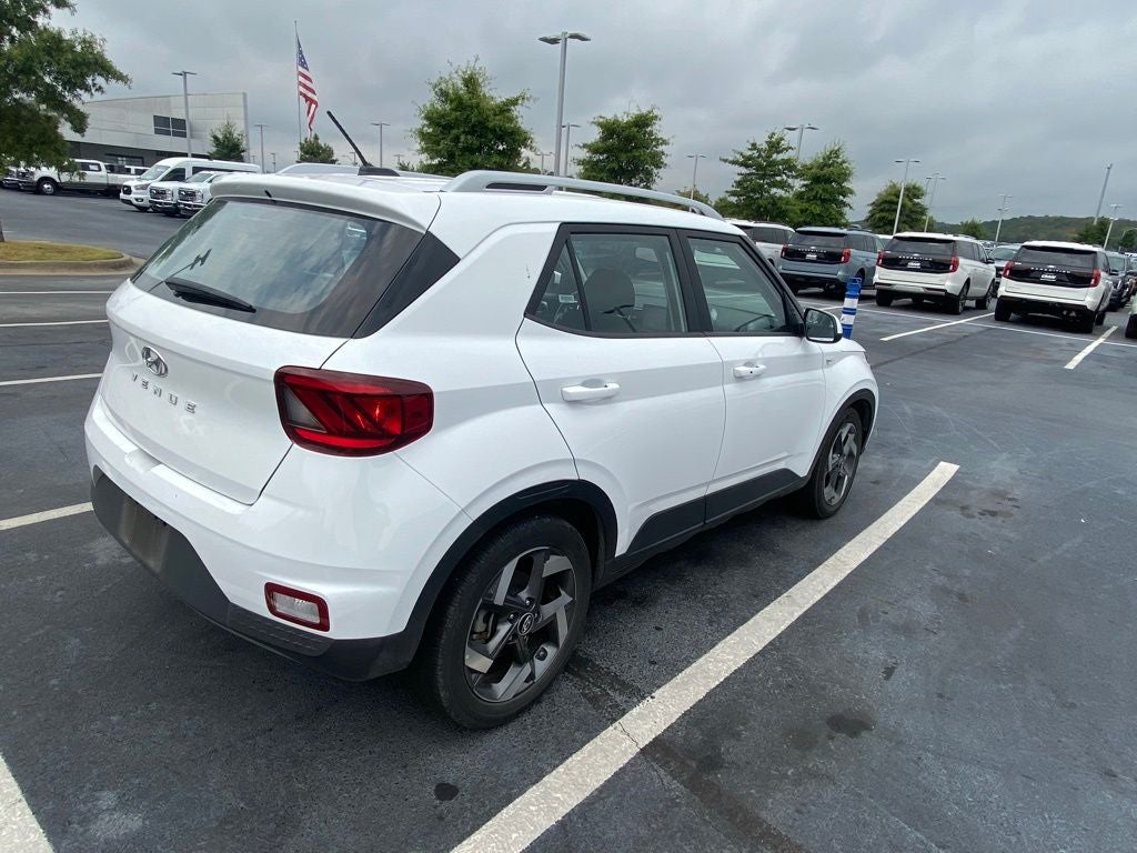 2025 Hyundai VENUE SEL