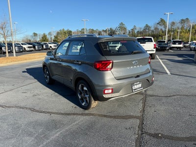 2025 Hyundai VENUE SEL