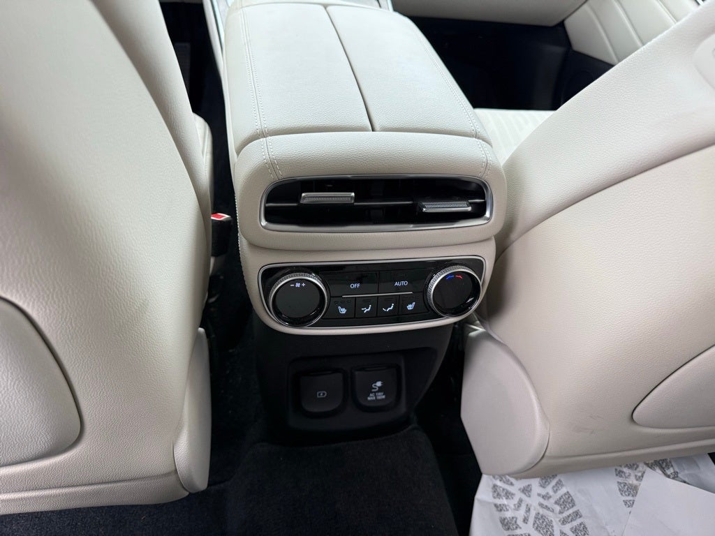 2022 Genesis GV80 2.5T