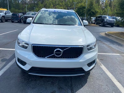 2021 Volvo XC40 Momentum