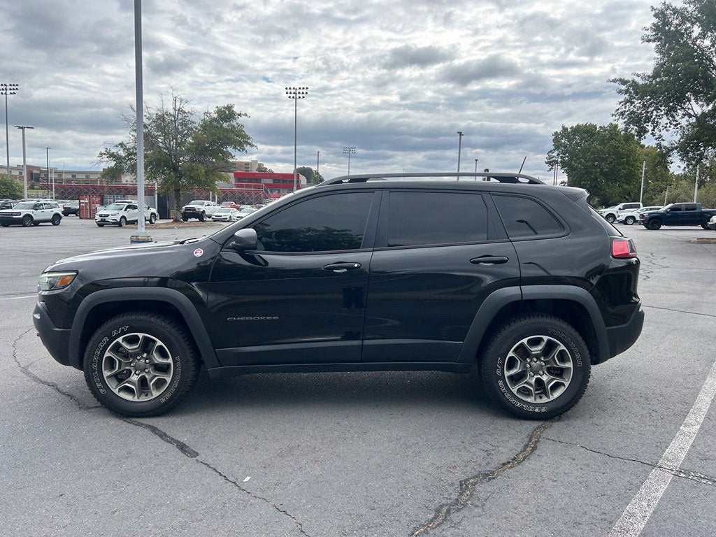 2020 Jeep Cherokee Trailhawk - 4WD