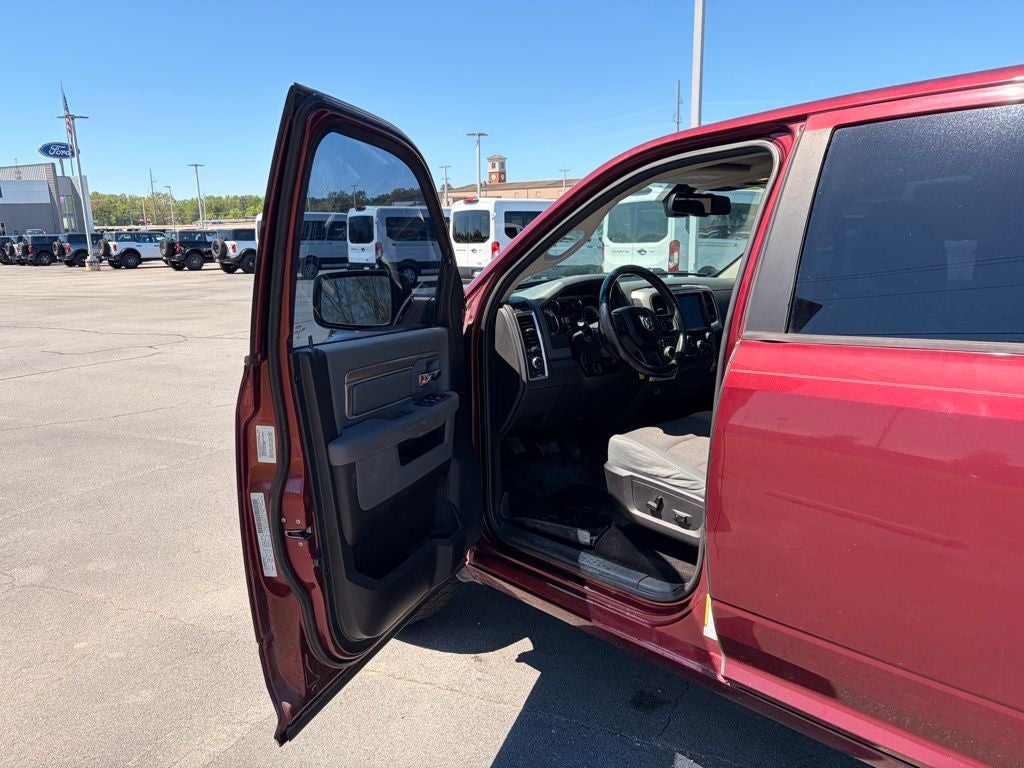 2016 RAM 1500 Big Horn