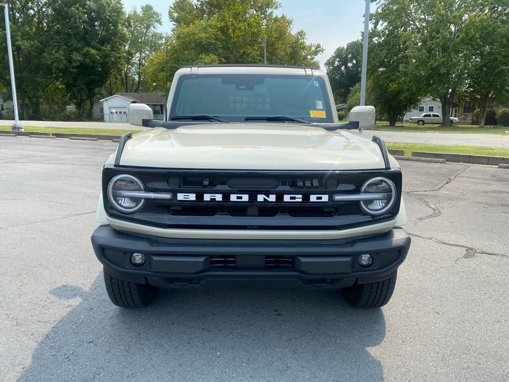 2025 Ford Bronco Outer Banks SOFT TOP