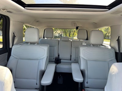 2025 Ford Expedition Platinum - 4WD - PLATINUM ULTIMATE