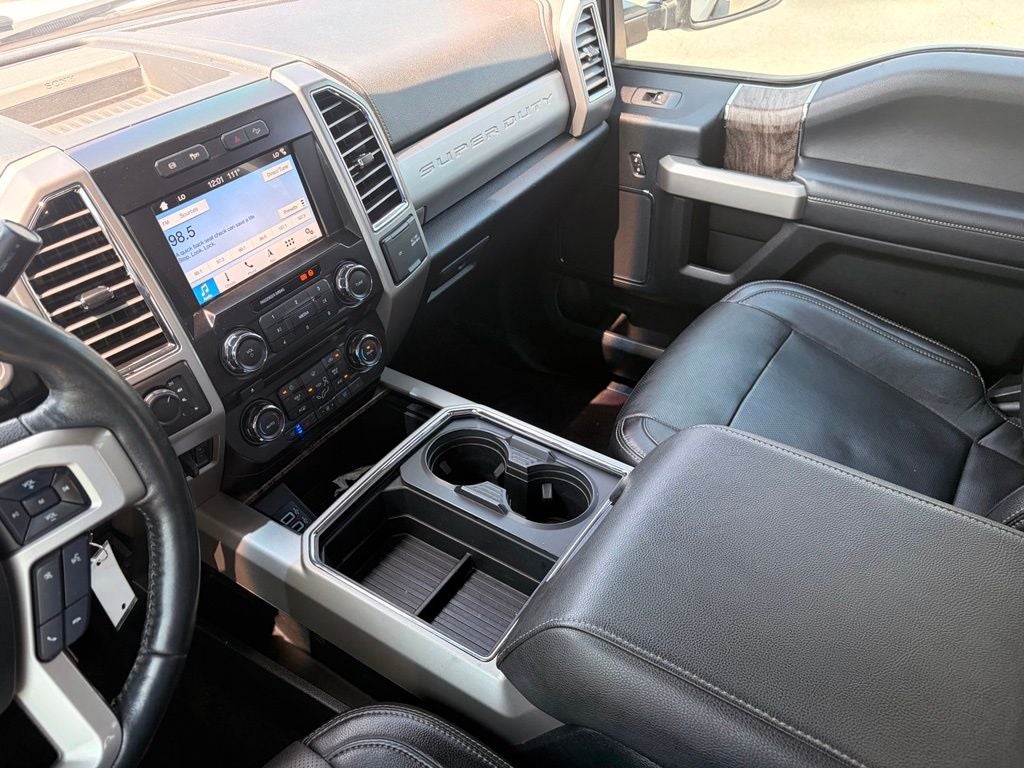 2017 Ford F-250SD Lariat