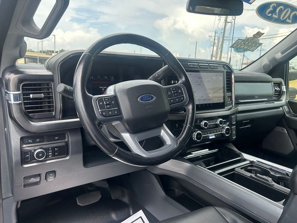 2023 Ford F-350SD Lariat - FORD GOLD CERTIFIED - FX4