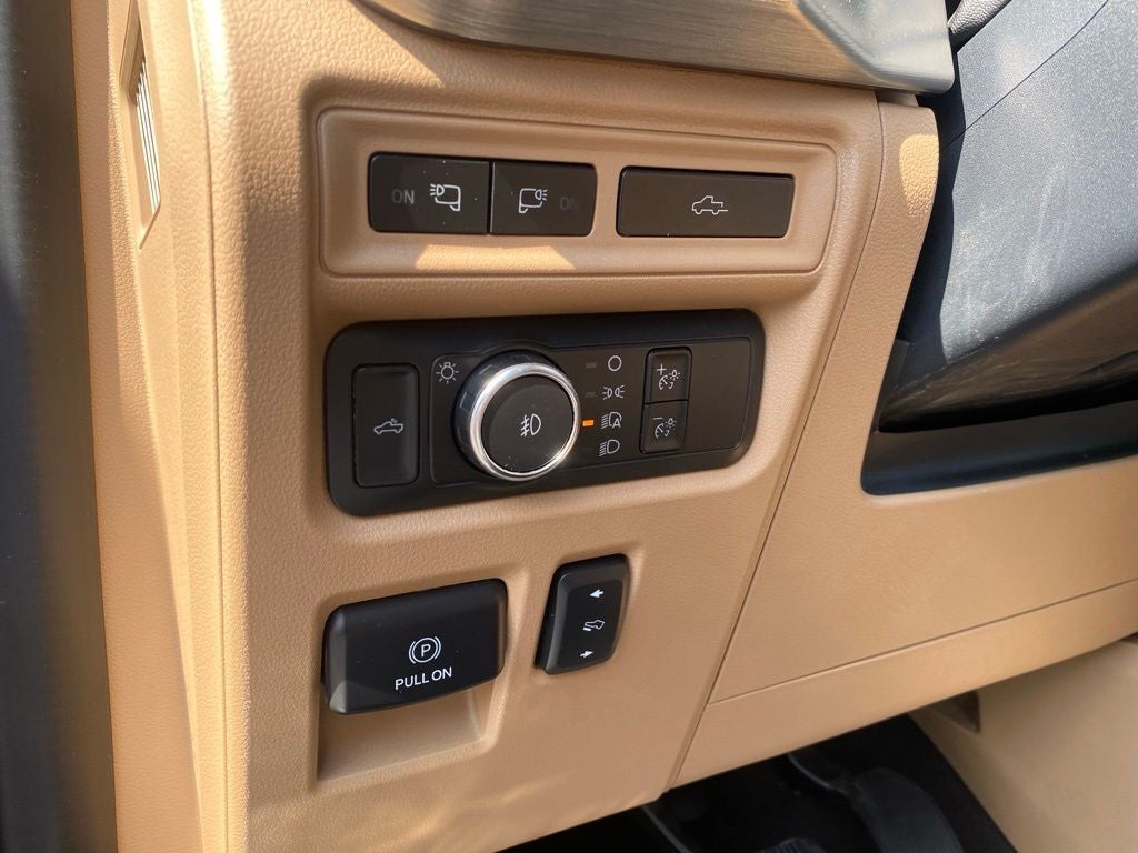 2021 Ford F-150 Lariat - 4wd - SuperCrew