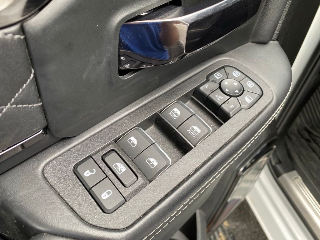 2025 RAM 2500 Limited - 4WD - MEGA CAB