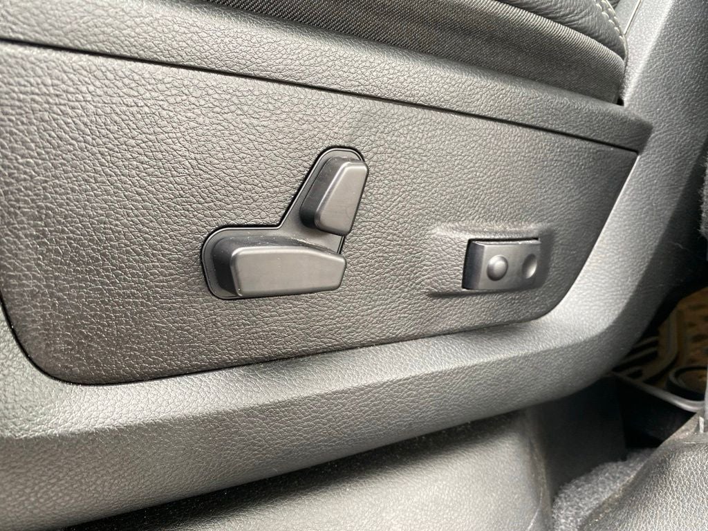 2025 RAM 2500 Limited - 4WD - MEGA CAB