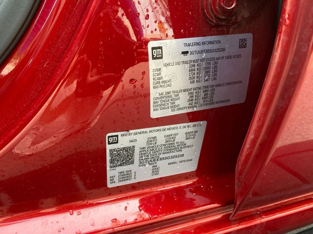 2025 GMC Sierra 1500 AT4