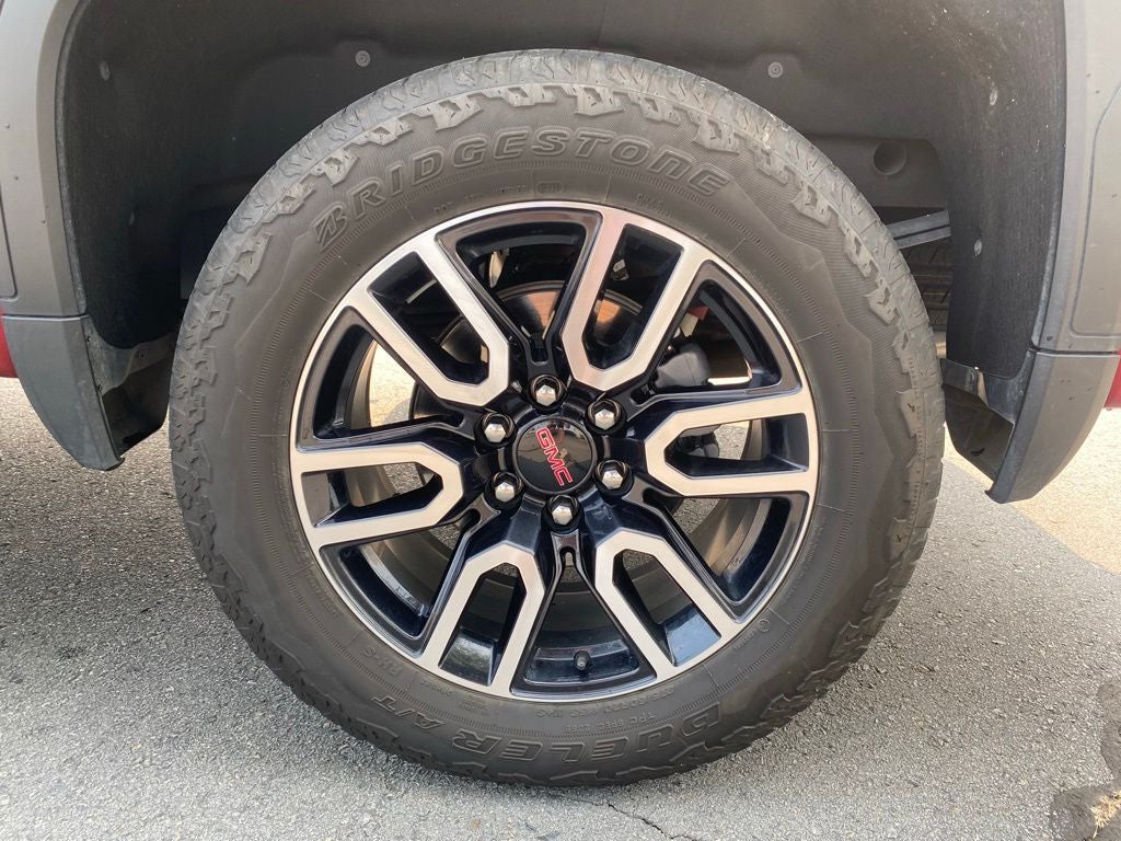 2025 GMC Sierra 1500 AT4