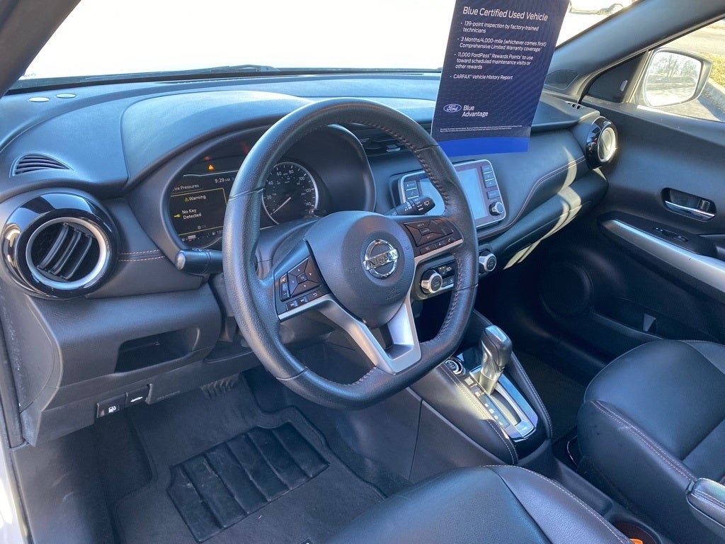 2020 Nissan Kicks SR