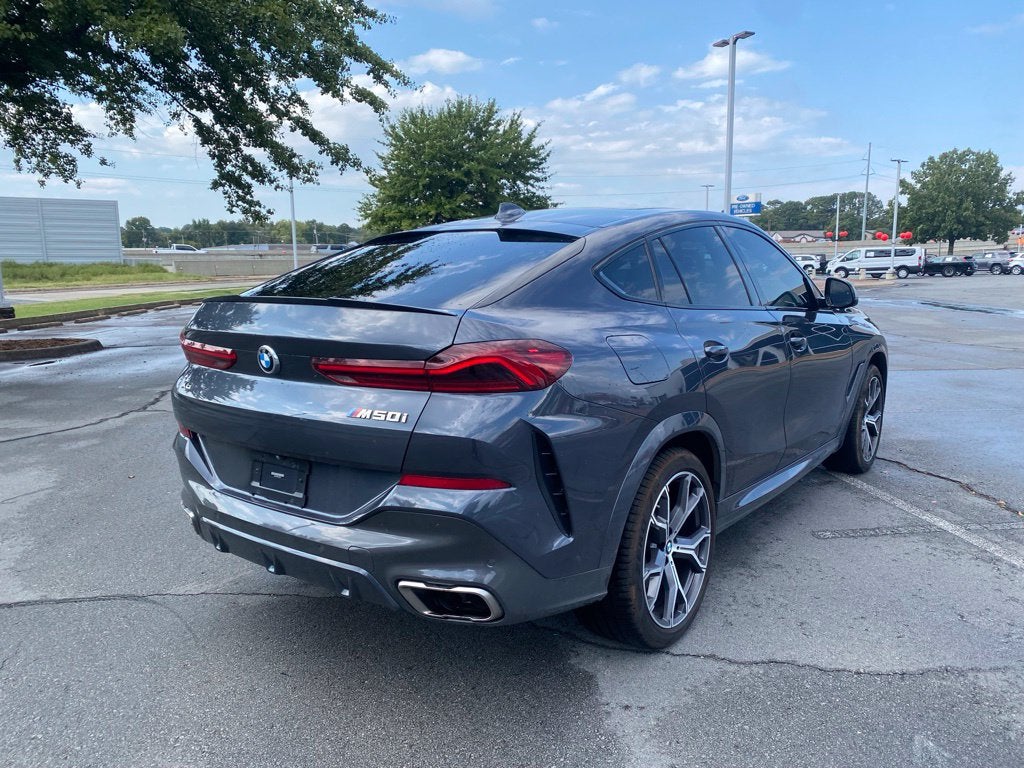 2020 BMW X6 M50i