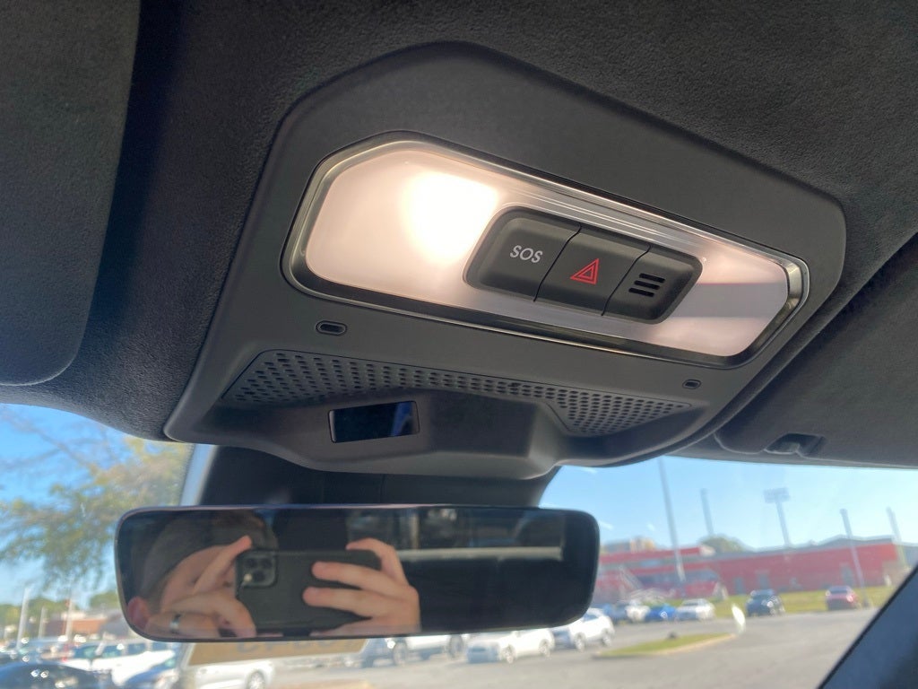 2023 Rivian R1T Adventure