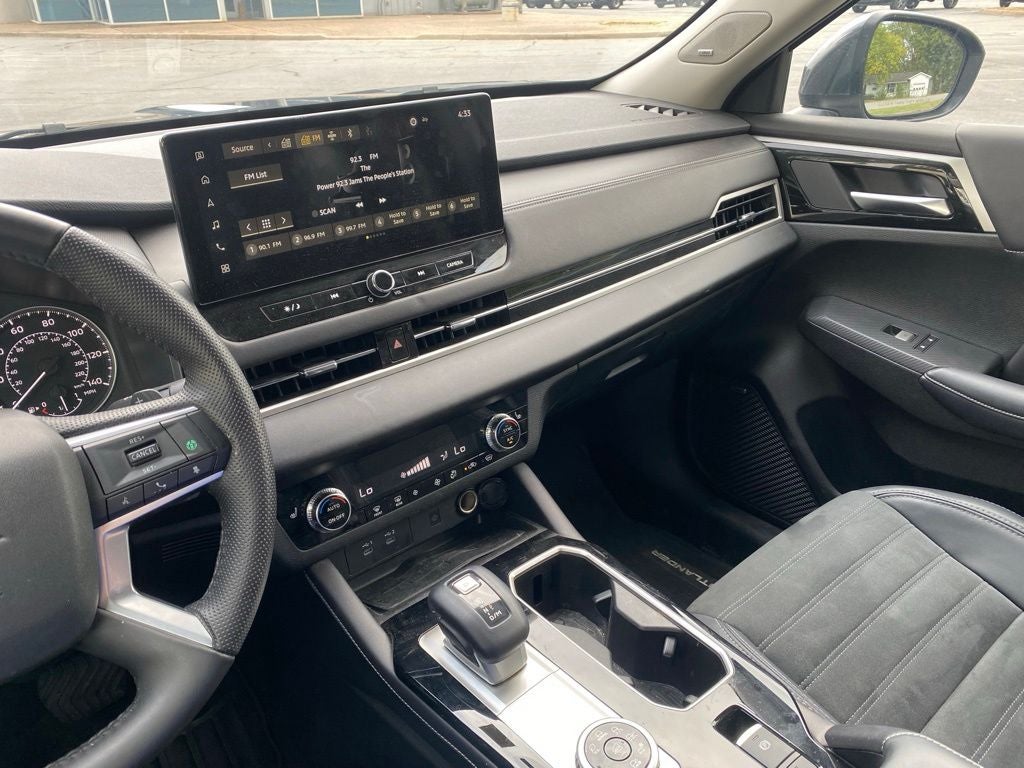 2025 Mitsubishi Outlander SE - FORD BLUE CERTIFIED