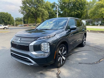 2025 Mitsubishi Outlander SE - FORD BLUE CERTIFIED
