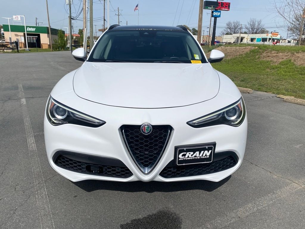 2018 Alfa Romeo Stelvio Base