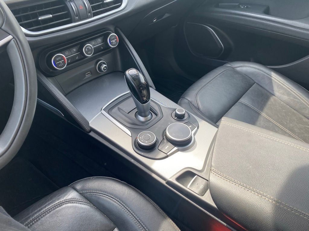 2018 Alfa Romeo Stelvio Base