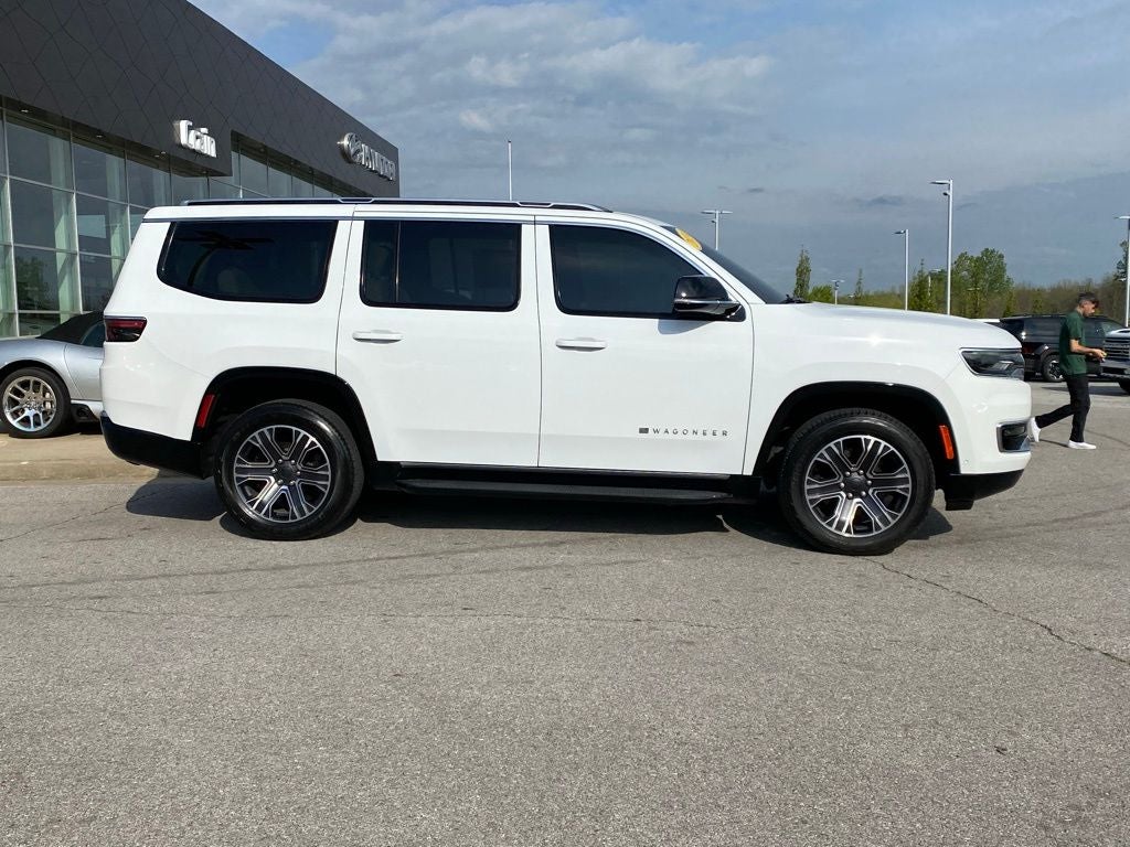 2024 Jeep Wagoneer Base