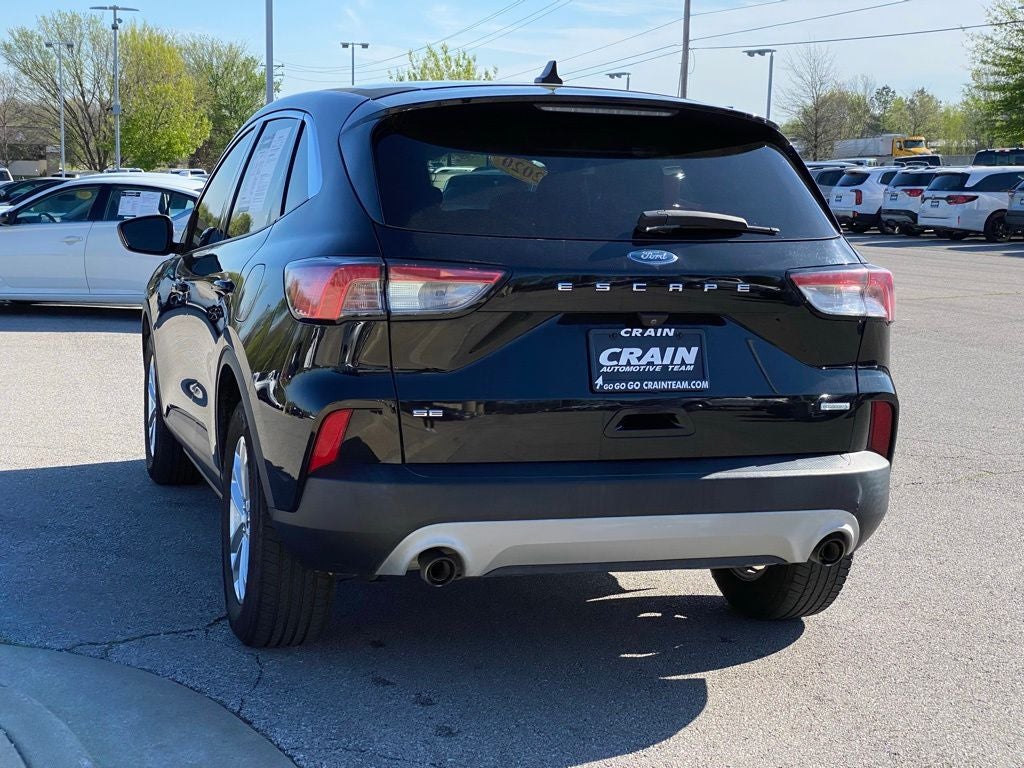 2020 Ford Escape SE