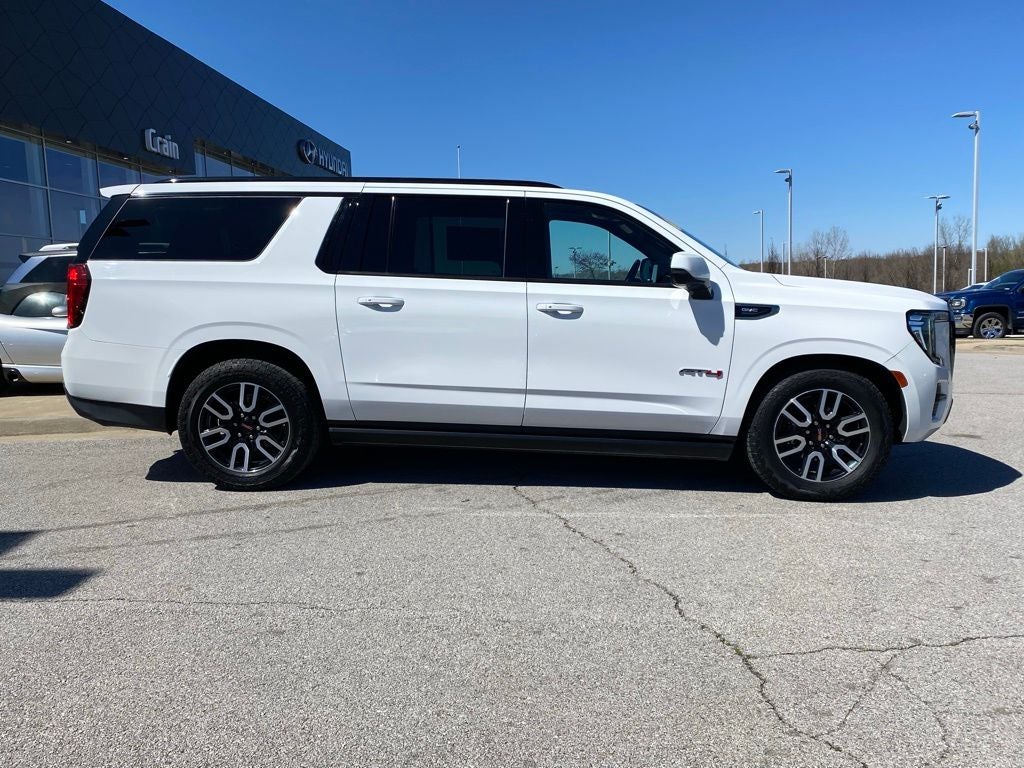 2021 GMC Yukon XL AT4