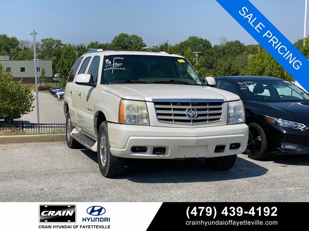 2003 Cadillac Escalade Base