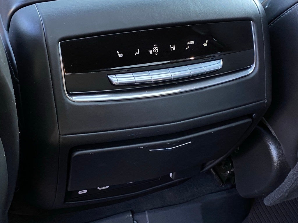 2021 Cadillac Escalade ESV Sport Platinum